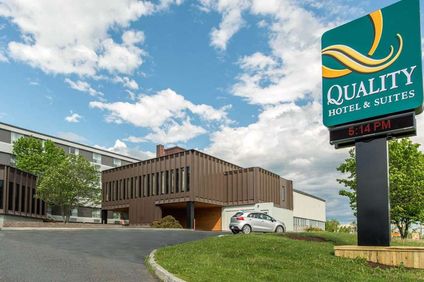 Quality Hotel & Suites Gander