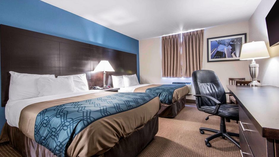Econo Lodge Sudbury Room