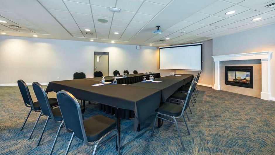 Clarion Hotel & Conference Centre Meeting