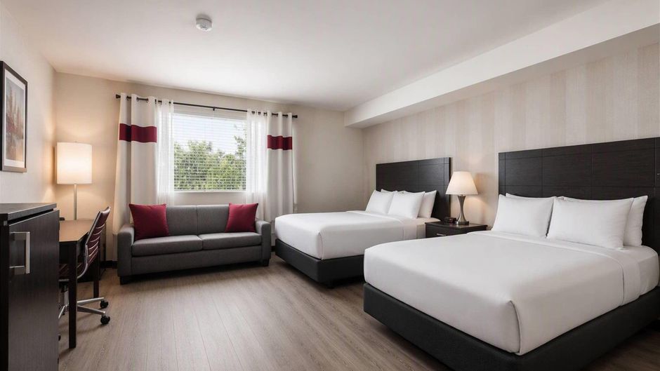 Quality Inn & Conference Centre Room