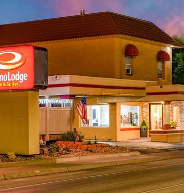 Econo Lodge Inn and Suites Durango