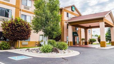 Quality Inn & Suites