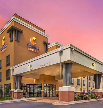 Comfort Suites