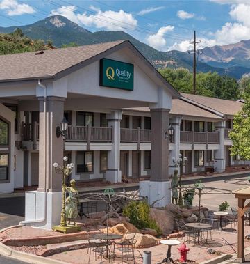 Quality Inn & Suites at Pikes Peak