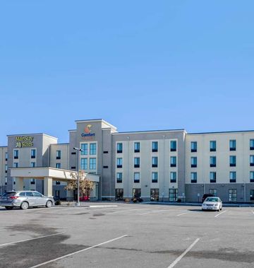 Comfort Suites
