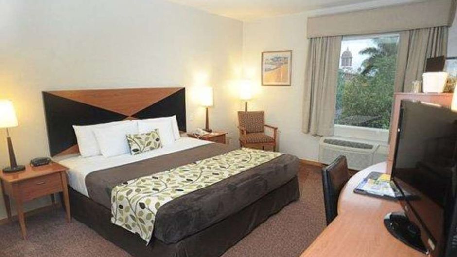 Sleep Inn Paseo Las Damas Room