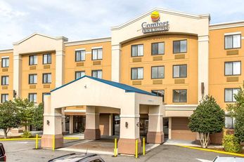 Comfort Inn and Suites Meriden East