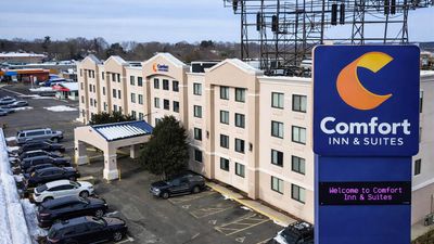 Comfort Inn and Suites Meriden East