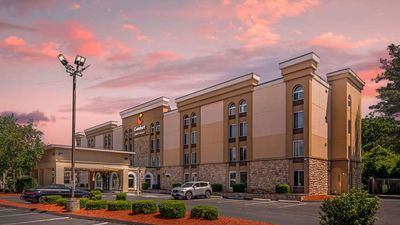 Comfort Inn & Suites