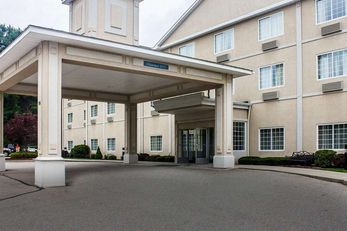 Comfort Inn & Suites Dayville