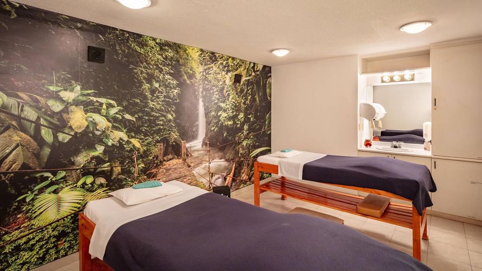 San Jose de Puembo Quito Arpt, An Ascend Other