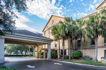 Comfort Inn West