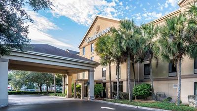 Comfort Inn West