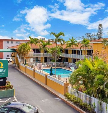 Quality Inn & Suites Hollywood Blvd