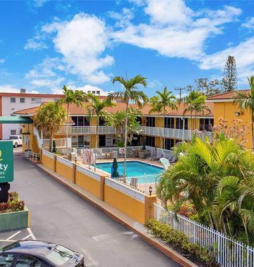 Quality Inn & Suites Hollywood Blvd