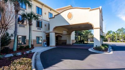 Comfort Suites