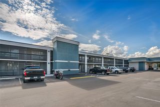 Quality Inn & Suites Riverfront