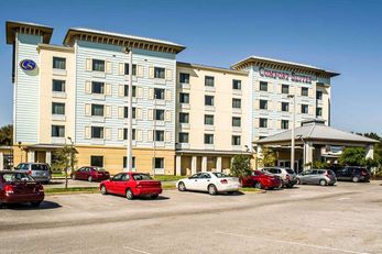 Comfort Suites