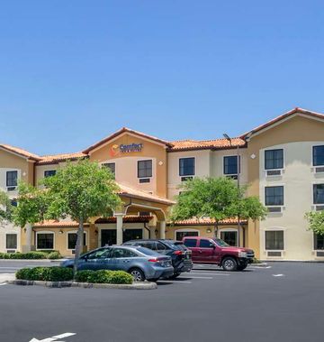 Comfort Inn & Suites Northeast Gateway