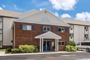 Suburban Studios Melbourne Airport