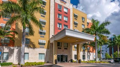 Comfort Suites Fort Lauderdale Airport S