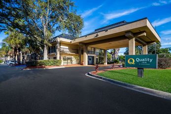 Quality Inn