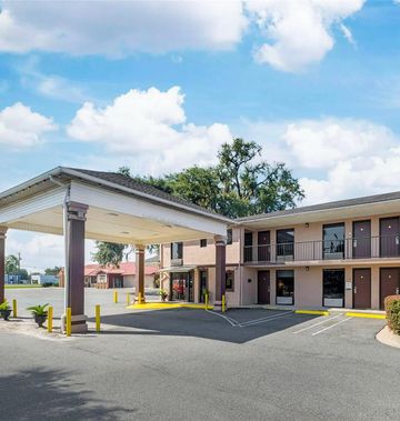 Quality Inn Live Oak