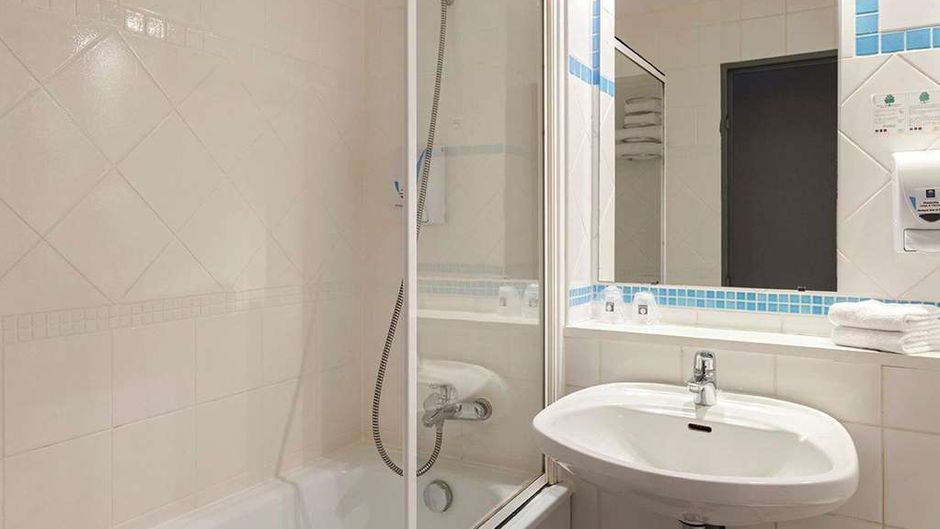 Comfort Hotel Lille Tourcoing Room