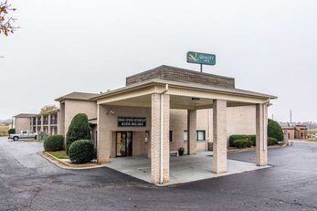 Quality Inn of Oakwood