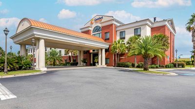 Comfort Suites