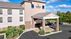 Comfort Suites
