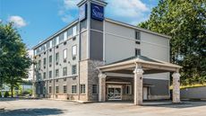 Sleep Inn & Suites