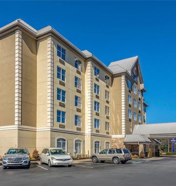 Comfort Inn & Suites Six Flags