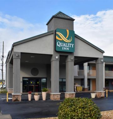 Quality Inn Calhoun