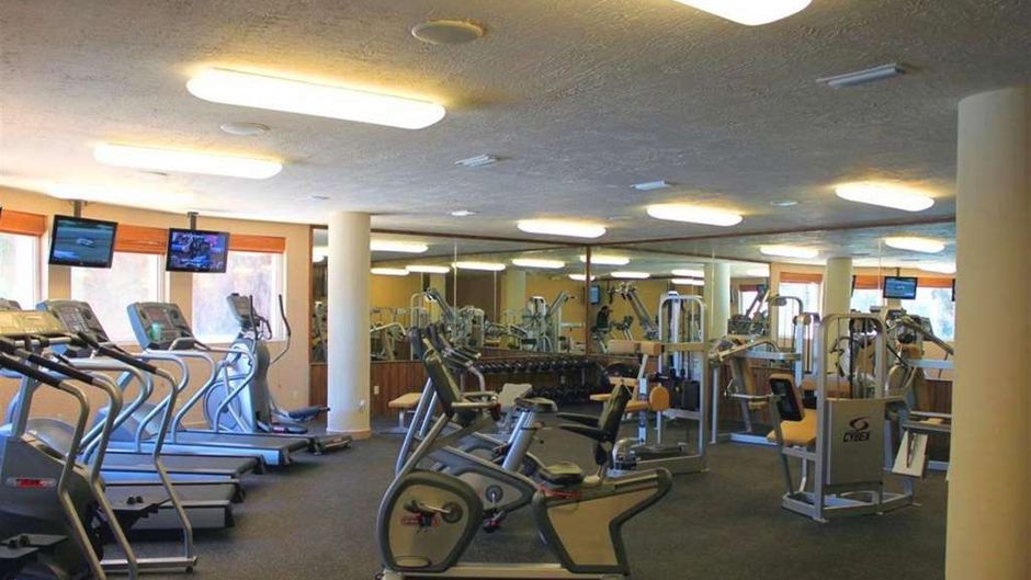 Clarion Suites Roatan at Pineapple Villa Health