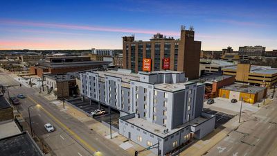 Econo Lodge Inn & Suite Waterloo