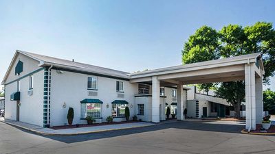 Quality Inn & Suites