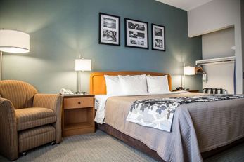 Sleep Inn & Suites