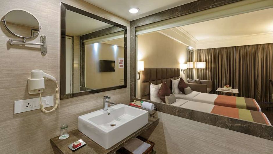 Quality Hotel DV Manor Suite