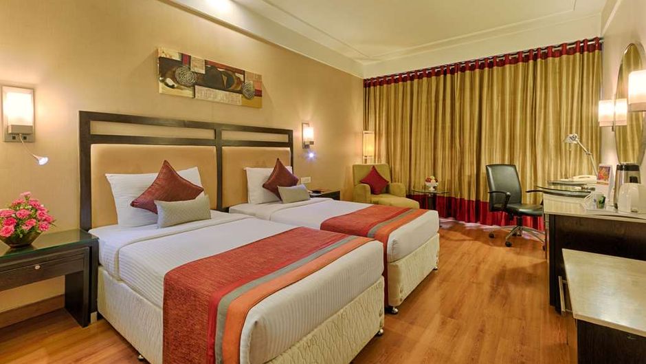 Quality Hotel DV Manor Room