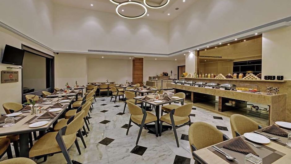 Comfort Inn Sunset Restaurant
