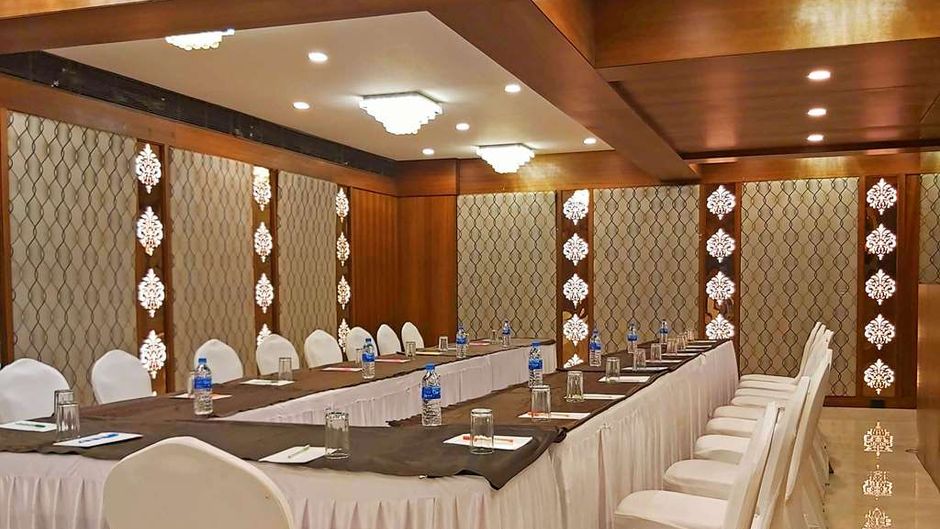 Quality Inn Mint Meeting