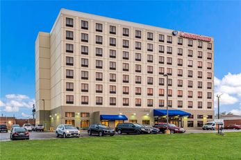 Comfort Suites & Conf Center O'Hare