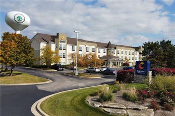 Comfort Inn & Suites Geneva/West Chicago