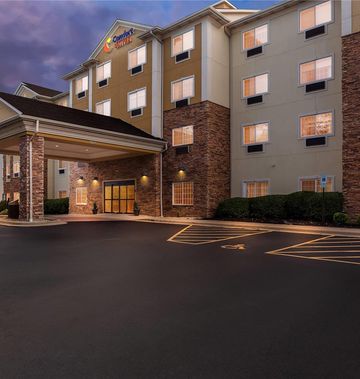 Comfort Suites