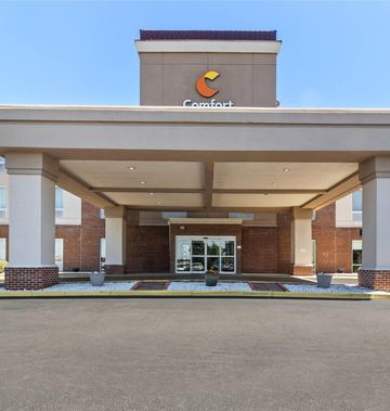 Comfort Suites