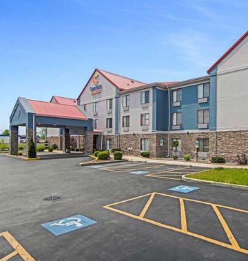 Comfort Suites
