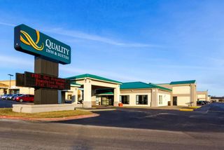 Quality Inn & Suites, Moline