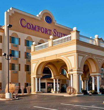 Comfort Suites