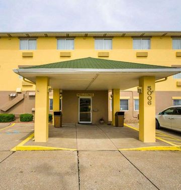 Quality Inn Evansville Eastland Area
